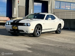 Dodge Challenger - 5.7 RT 5, 7 hemi V8 2013