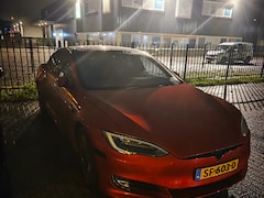 Tesla Model S - 75D Base