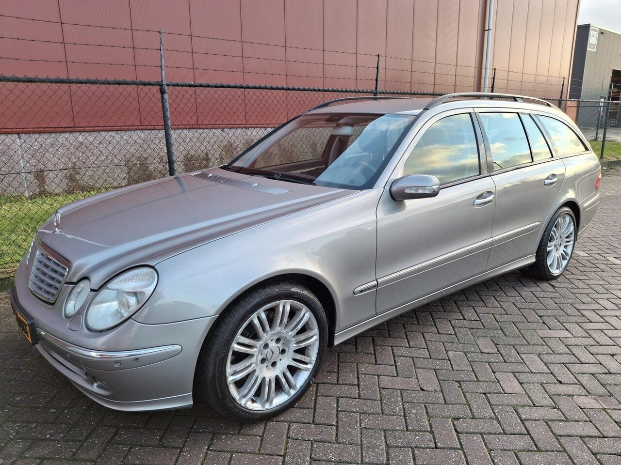 Mercedes-Benz E-klasse Combi - 280 Avantgarde Select 280 Avantgarde Select - AutoWereld.nl