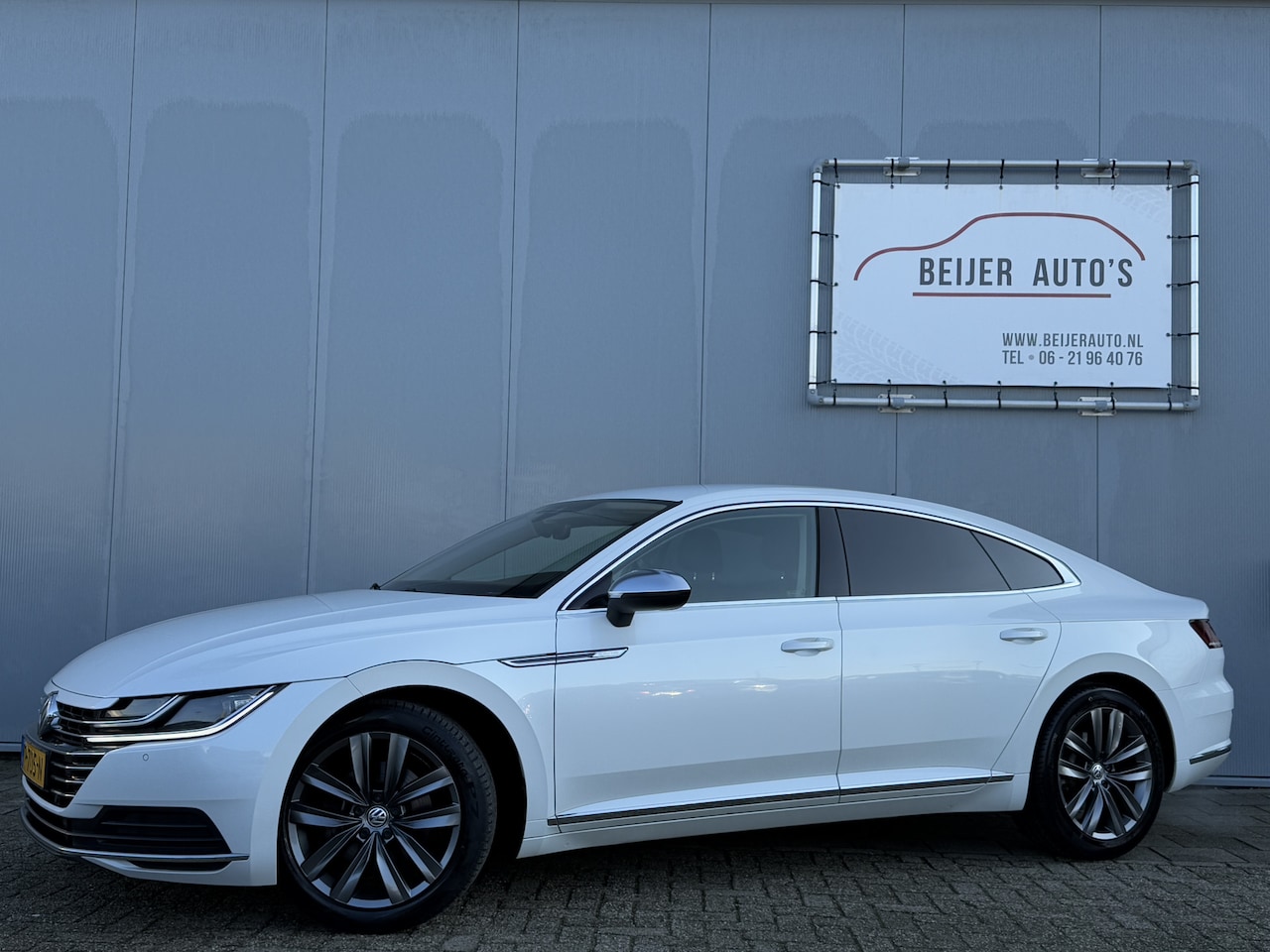 Volkswagen Arteon - 1.5 TSI Elegance Business Automaat LED/Keyless/Carplay - AutoWereld.nl