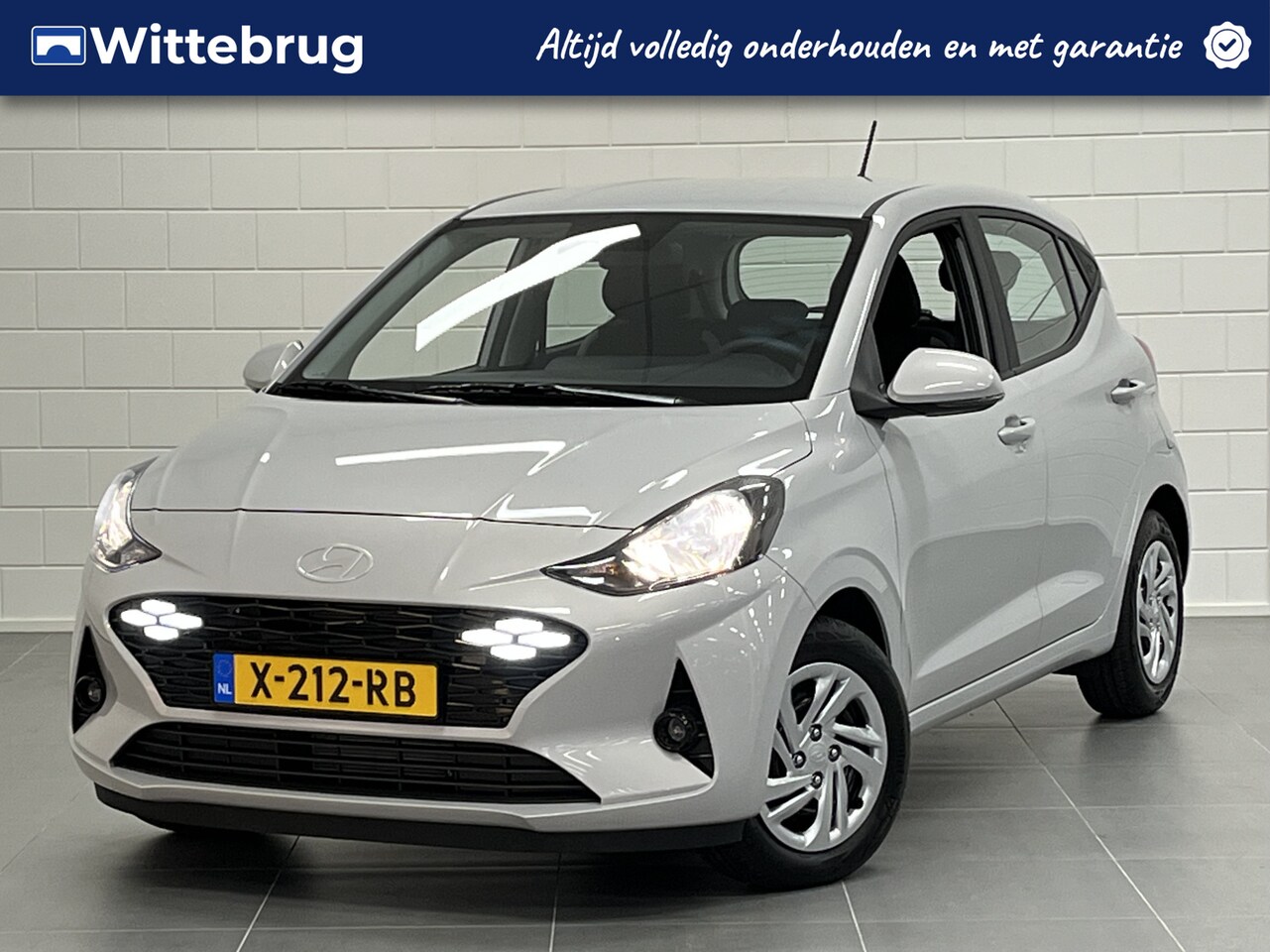 Hyundai i10 - 1.0 Comfort 5-zits AUTOMAAT! | APPLE / ANDROID NAVIGATIE | AIRCO | NIEUWE AUTO! - AutoWereld.nl