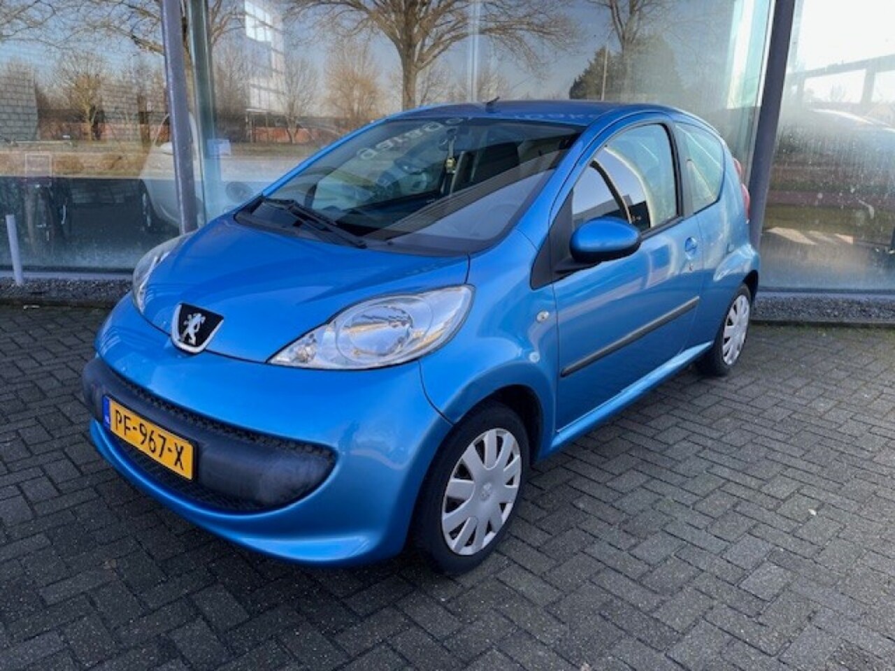 Peugeot 107 - 1.0-12V XR 1.0-12V XR - AutoWereld.nl