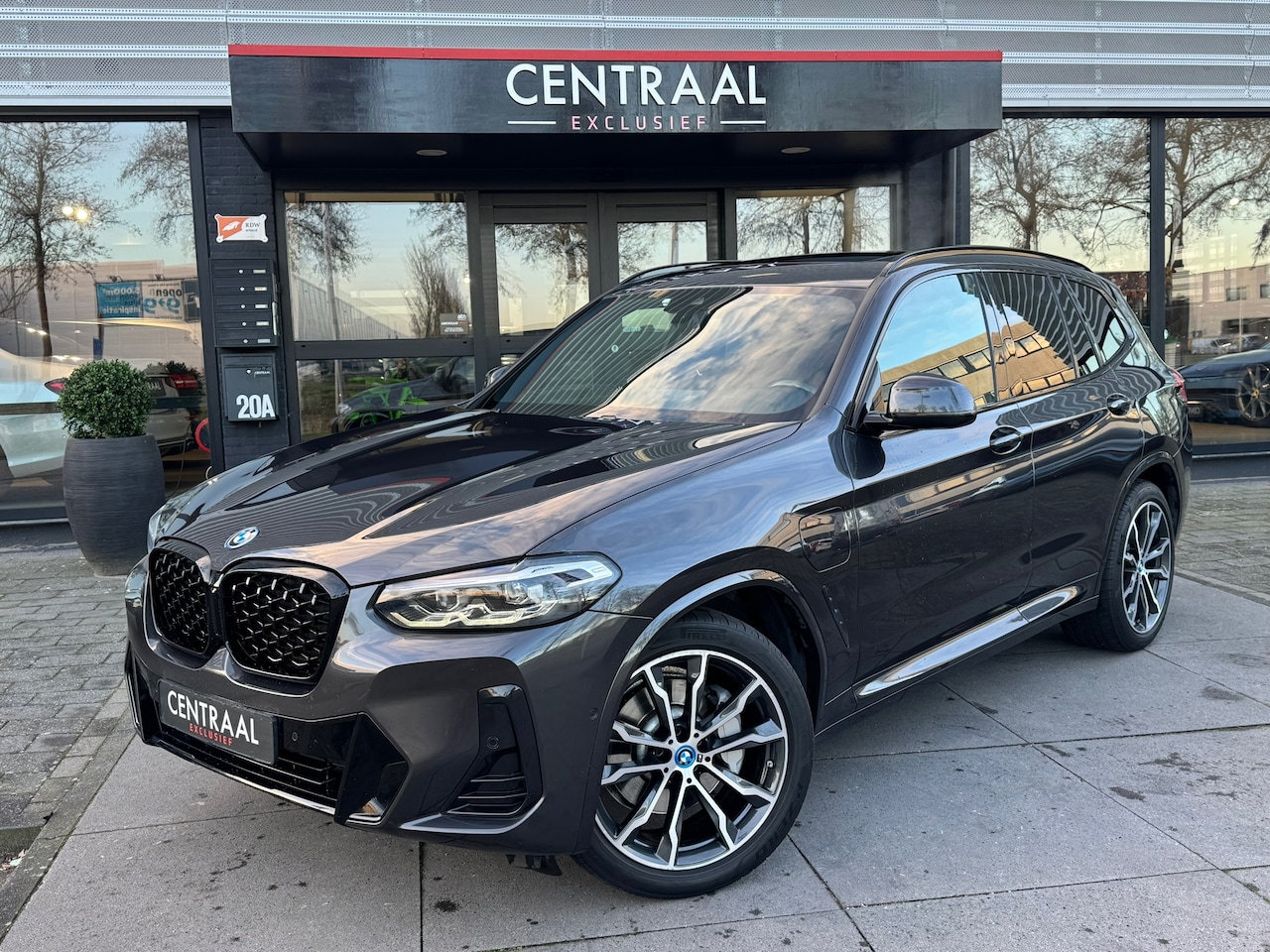 BMW X3 - XDrive30e High Exe M-Sport LCI 292PK|Pano|Camera|Navi|Carplay|Leder - AutoWereld.nl