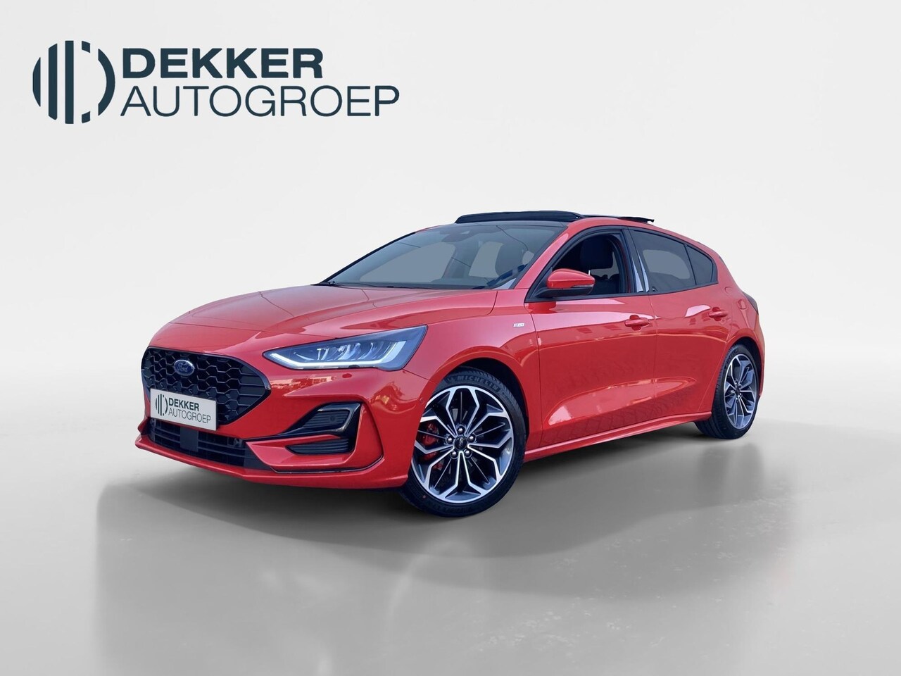 Ford Focus - 1.0 EcoBoost Hybrid ST Line X - 5-deurs - Panoramadak - Nieuw - SNEL RIJDEN - AutoWereld.nl