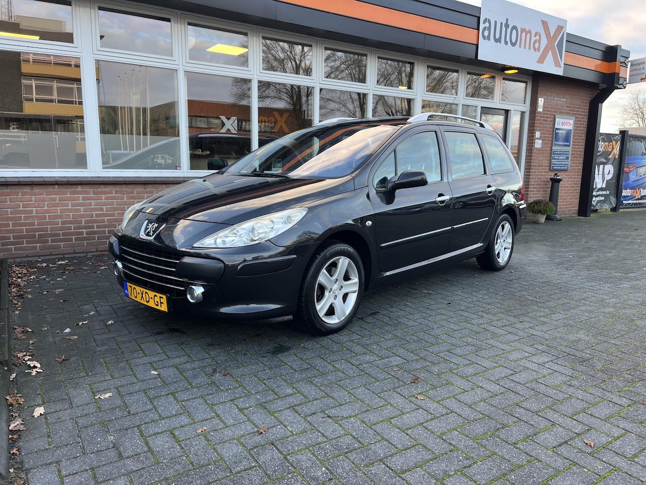 Peugeot 307 SW - 1.6-16V Premium |Nette auto!|Airco!|Pano!| - AutoWereld.nl