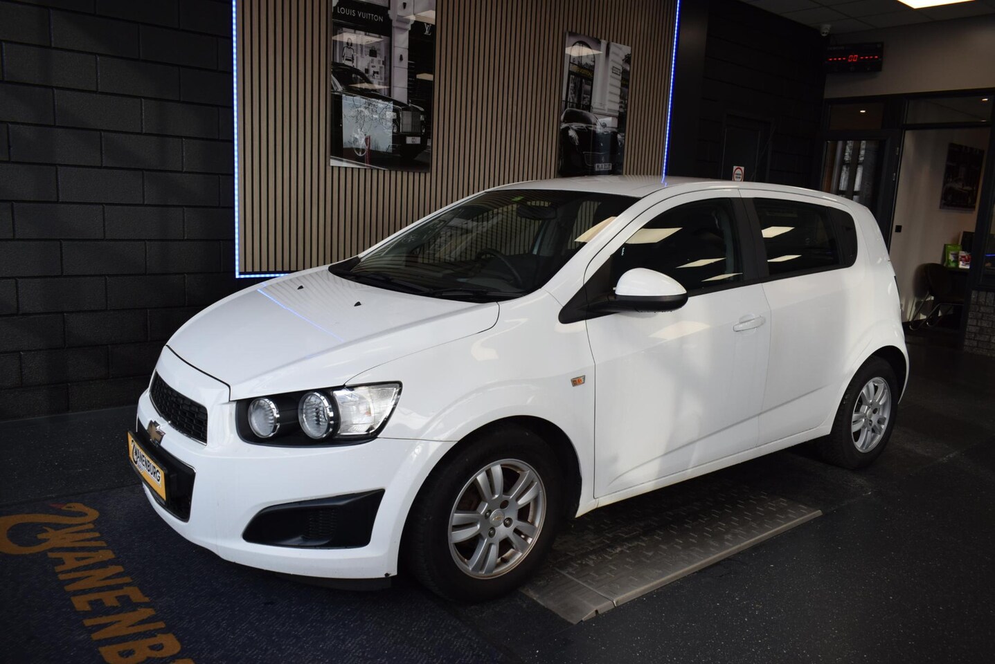 Chevrolet Aveo - 1.4 LT Airco, Cruise Control, Km 96253 !! - AutoWereld.nl