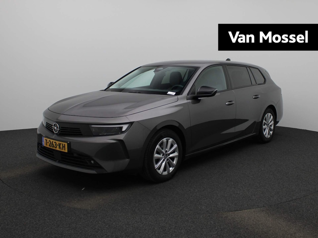 Opel Astra Sports Tourer - 1.2 Level 2 | Camera | Apple Carplay / Android Auto | Trekhaak - AutoWereld.nl