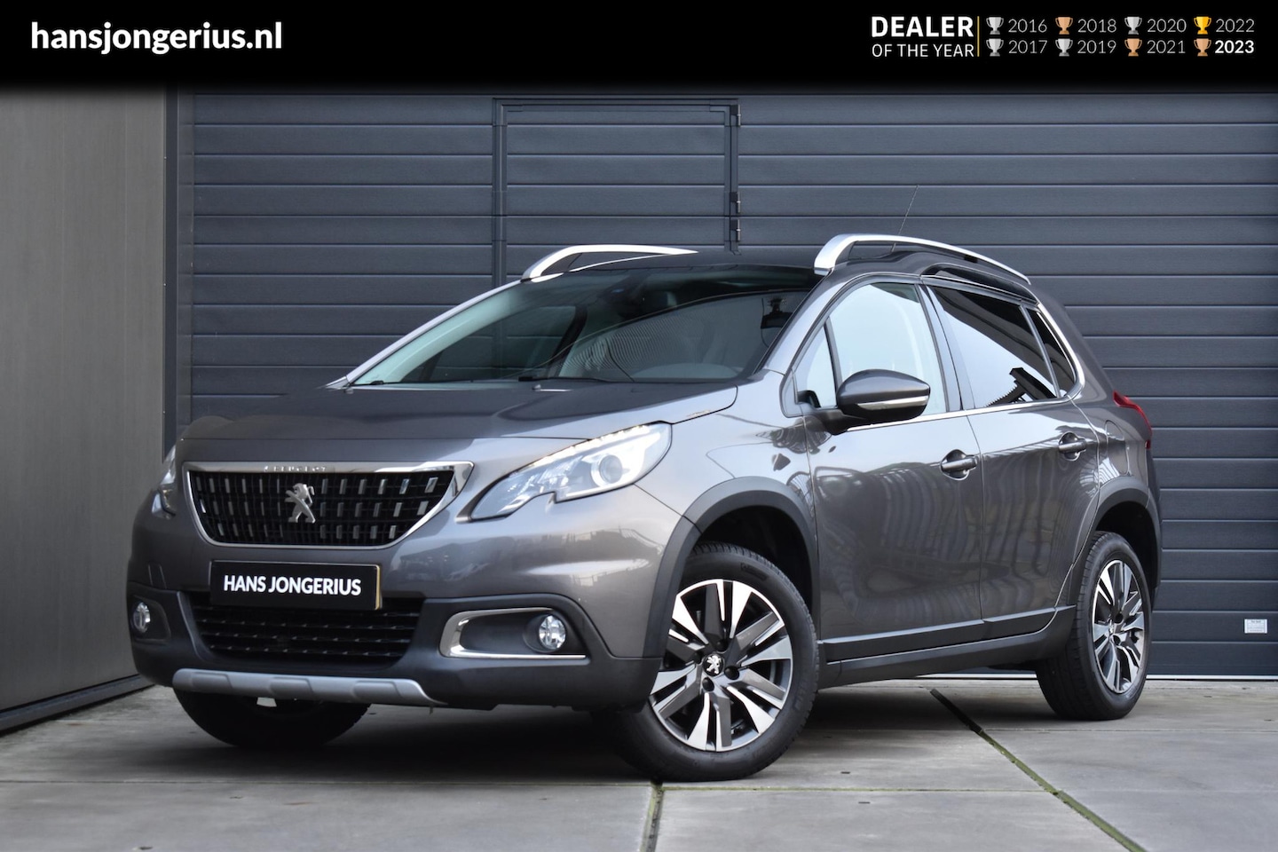 Peugeot 2008 - 1.2 PureTech Allure | TREKHAAK | PANORAMADAK | NAVI | CAMERA | CLIMATE CONTROL | CRUISE CO - AutoWereld.nl