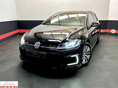 Volkswagen Golf - 1.4 TSI GTE Led, cruise control, 204PK, etc