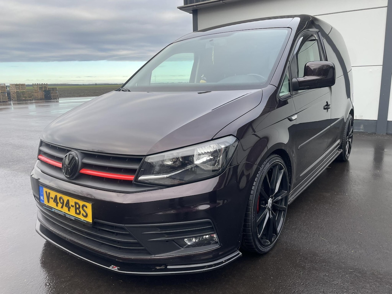 Volkswagen Caddy - TDI L1H1 R line 19 inch trekhaak apk nap - AutoWereld.nl