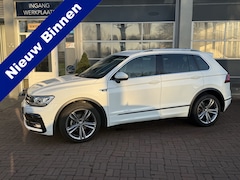 Volkswagen Tiguan - 1.5 TSI DSG Highline R-Line | VC | Winterpakket | 04-2020 150.086 KM