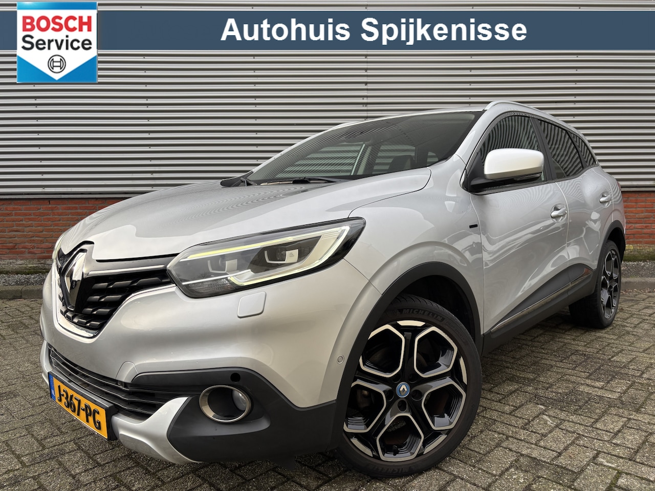 Renault Kadjar - 1.2 TCe S-Edition Navigatie / PDC / Clima / Trekhaak - AutoWereld.nl