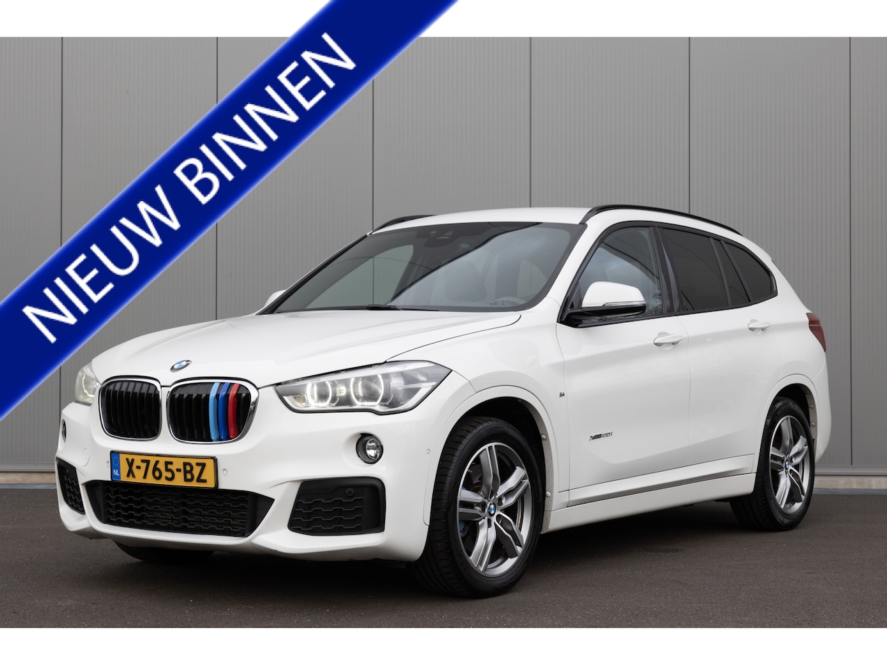 BMW X1 - xDrive20i High Executive M-performance H.U. display B&O trekhaak - AutoWereld.nl