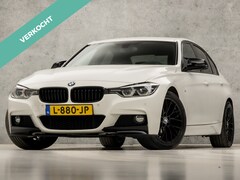 BMW 3-serie - 320i High Executive M Sport 184Pk Automaat (GROOT NAVI, M PAKKET, HEAD-UP DISPLAY, STOELVE