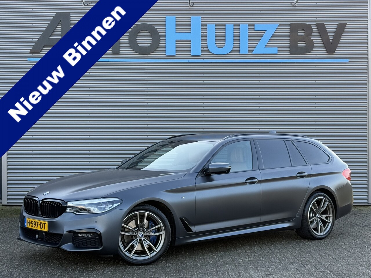 BMW 5-serie Touring - 530i High Executive M Sport Trekhaak DAB Harman Kardon Keyless Entry Achteruitrijcamera 36 - AutoWereld.nl