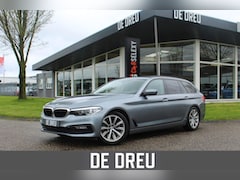 BMW 5-serie Touring - 520i Sportline | EL. TREKHAAK | CAMERA | SHADOWLINE | PRIVACY |