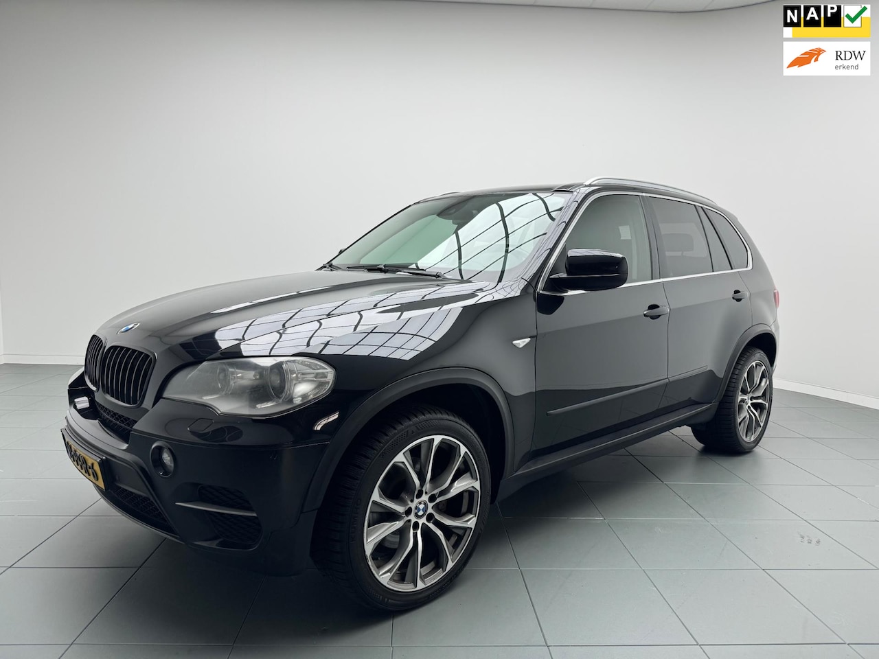 BMW X5 - XDrive30d High Exe EXPORT HANDEL timingchain distributie probleem - AutoWereld.nl