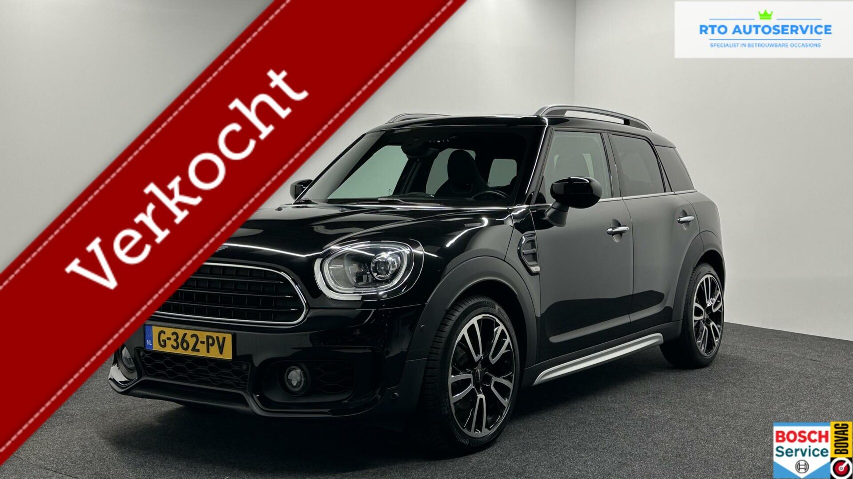 MINI Countryman - 1.5 Cooper White Silver Edition JCW Interieur - AutoWereld.nl