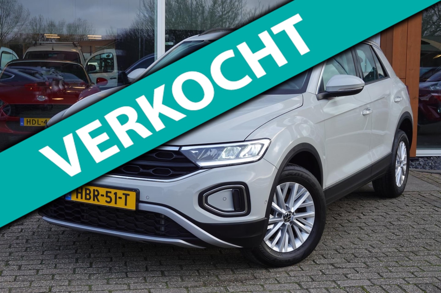 Volkswagen T-Roc - 1.0 TSI Life Business 1.0 TSI Life Business - AutoWereld.nl