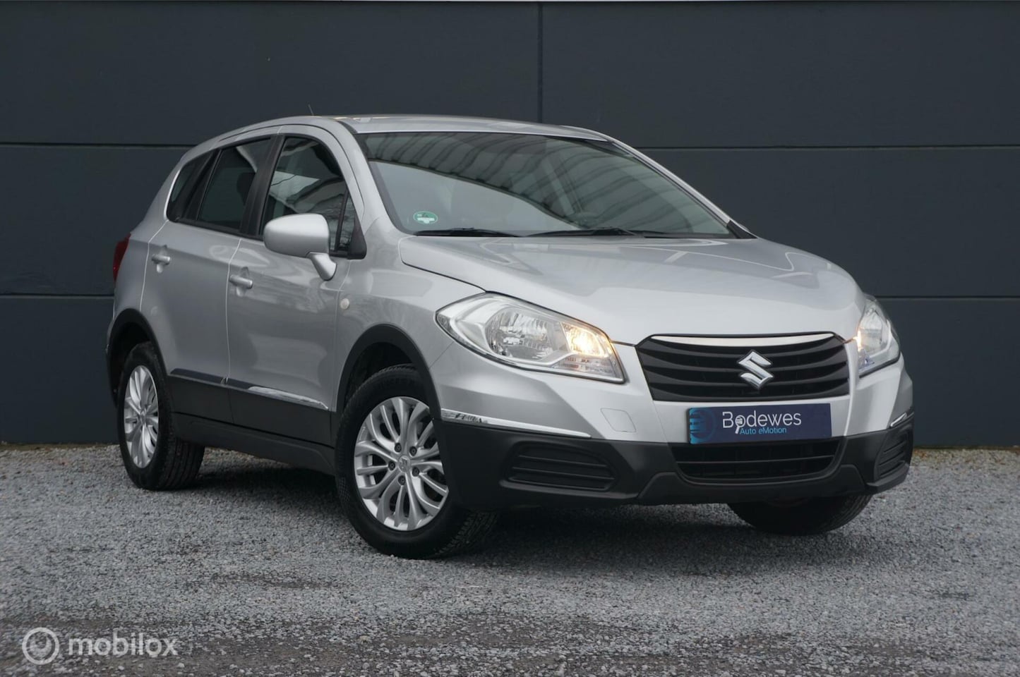 Suzuki SX4 S-Cross - 1.6 Comfort Cruise Airco 1ste Eigenaar ! - AutoWereld.nl