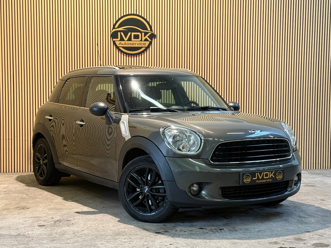 MINI Countryman - Mini 1.6 One Edition NAVI, NAP, PANO, CRUISE - AutoWereld.nl