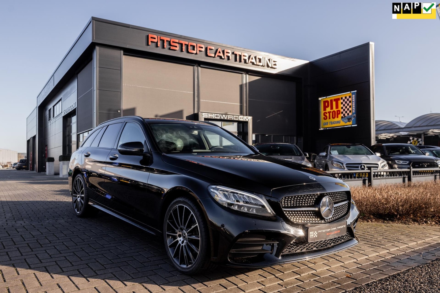 Mercedes-Benz C-klasse Estate - 200 AMG, 184 PK, Facelift, Virtual Cockpit, 19 inch, Camera! - AutoWereld.nl