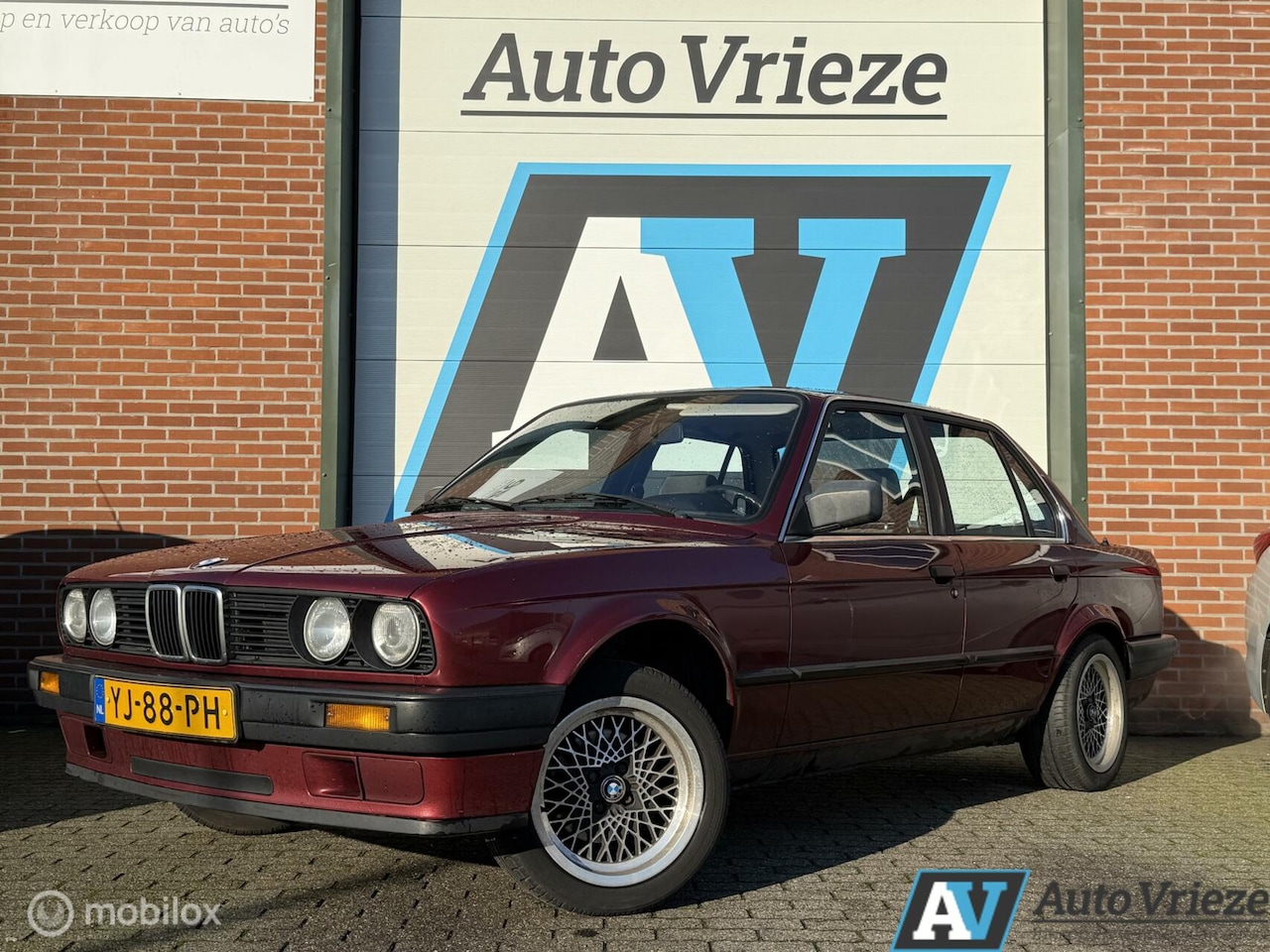 BMW 3-serie - 316i Edition Automaat, APK tot 2026 - AutoWereld.nl