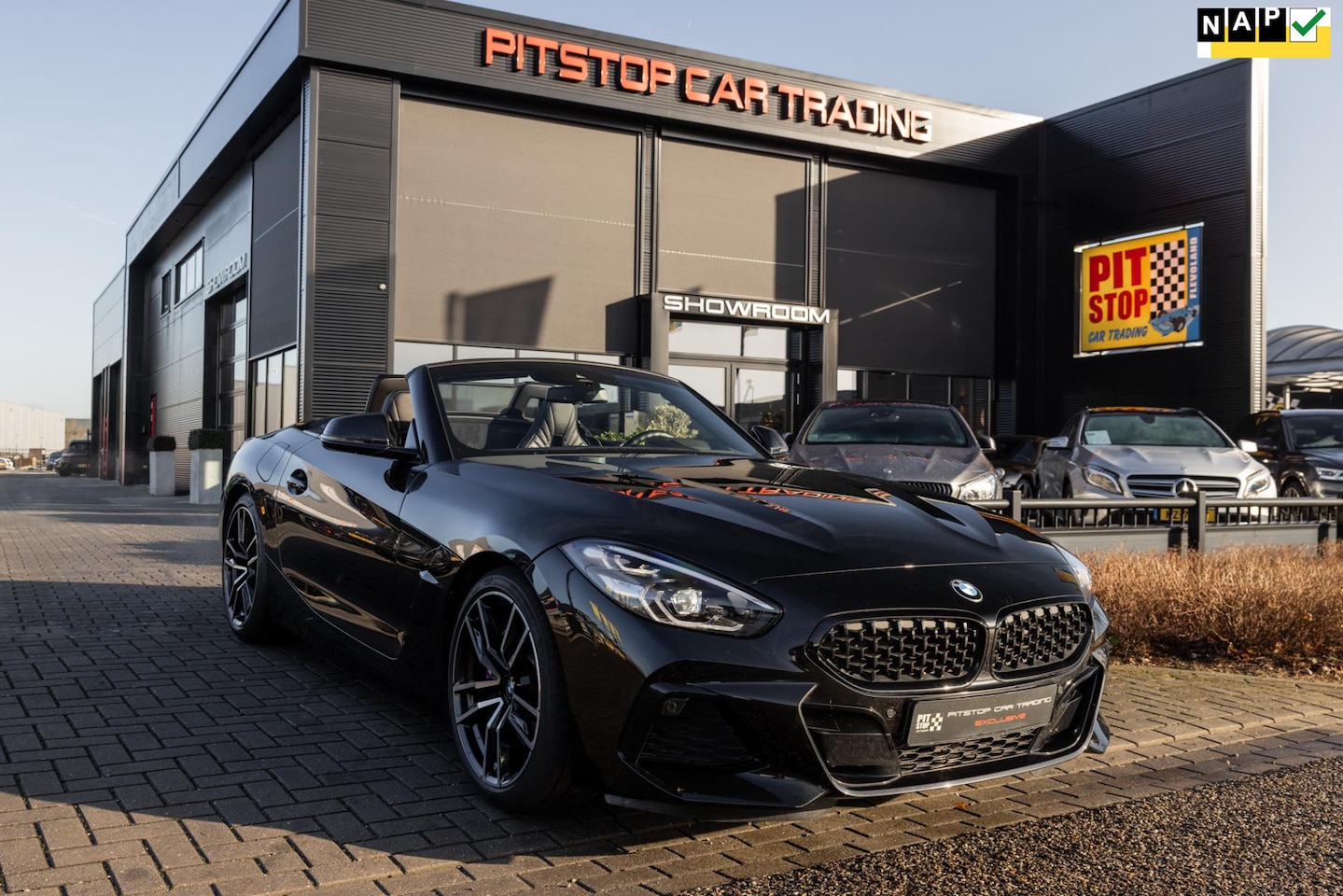 BMW Z4 Roadster - SDrive30i M-Sport, 259 PK, H&K, 1e Eigenaar, Full Option! - AutoWereld.nl