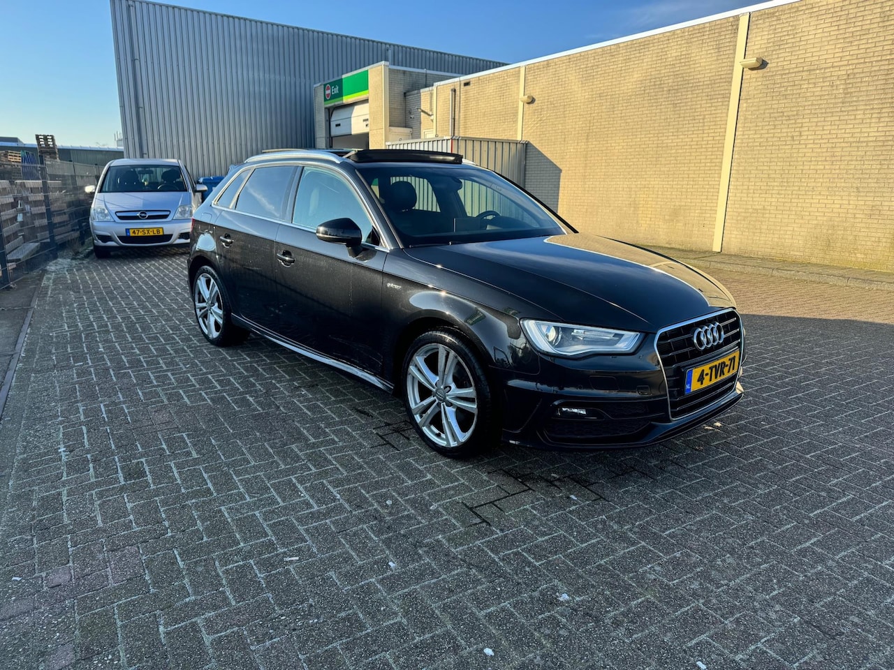 Audi A3 Sportback - 1.4 TFSI S -LINE G-TRON PANO/XENON - AutoWereld.nl