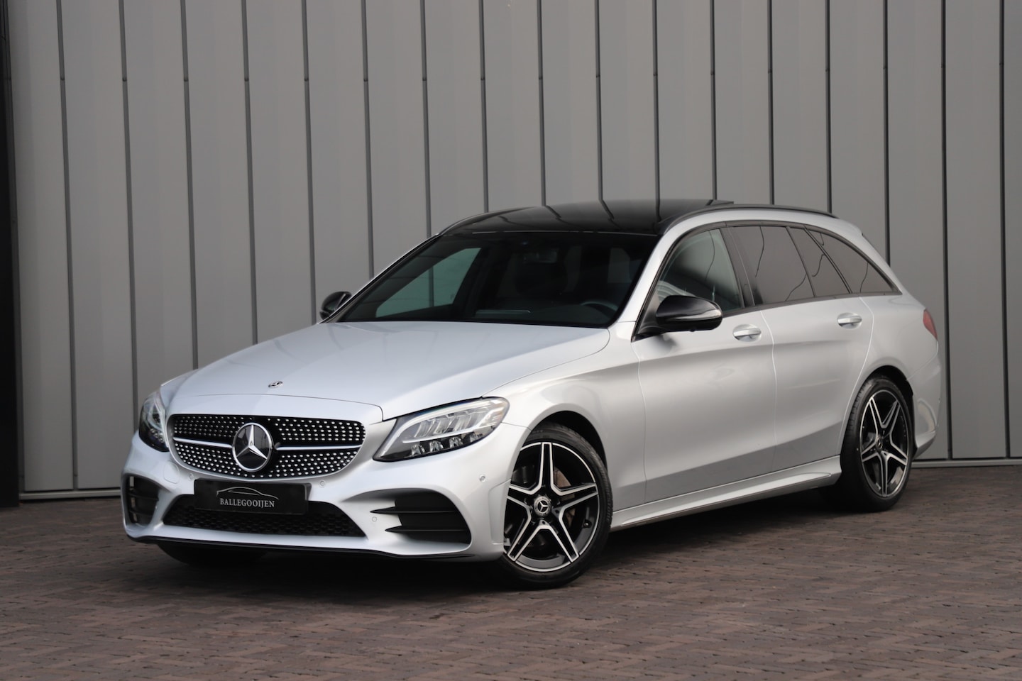 Mercedes-Benz C-klasse Estate - 180 AMG Aut9 | 156PK | Panoramadak | Stoelverw. | Virtual | Apple-carplay | Led | NL-auto - AutoWereld.nl