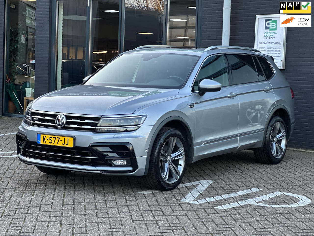 Volkswagen Tiguan Allspace - 1.5 TSI Highline Business R 7p./CAMERA/PANO-DAK/LEDER/NL-AUTO NAP!! - AutoWereld.nl