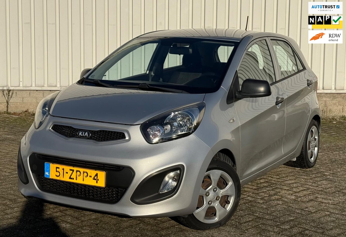 Kia Picanto - 1.0 CVVT Airco 1.0 CVVT Airco,Navigatie,5Deurs,N.A.P!Apk tot 06-08-2025 - AutoWereld.nl