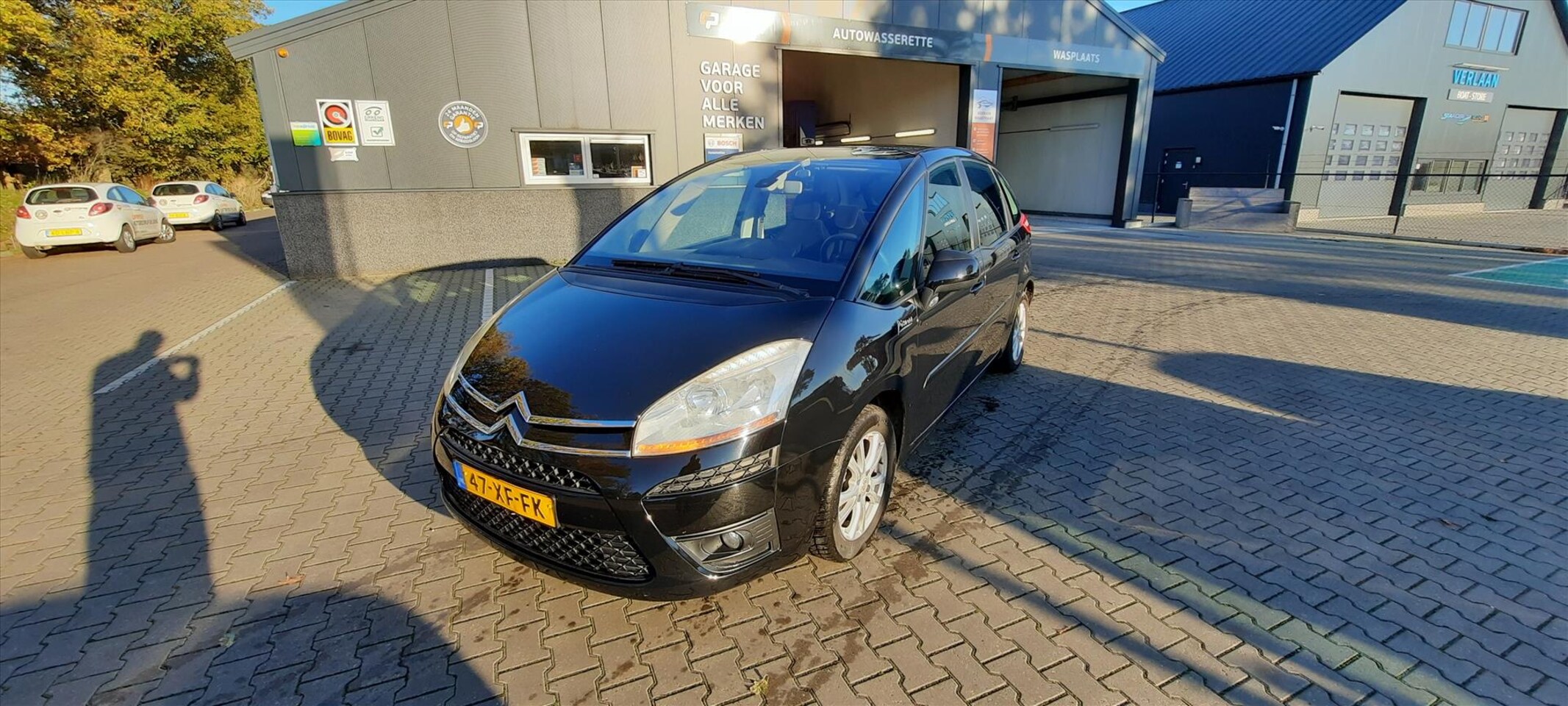 Citroën C4 Picasso - 1.8 16V 5-ZITS Ambiance - AutoWereld.nl