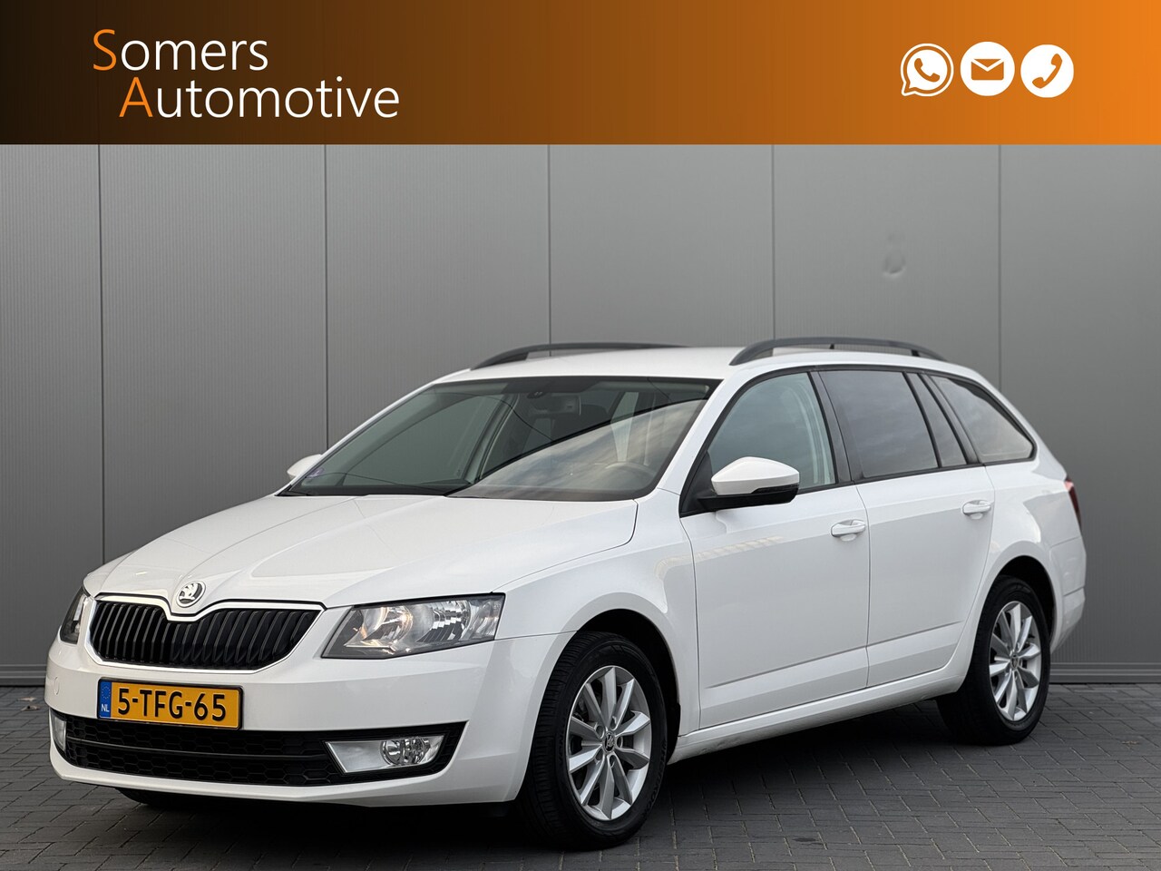 Skoda Octavia Combi - 1.2 TSI Greentech Ambition Businessline | Navigatie | Climate Control | Trekhaak - AutoWereld.nl