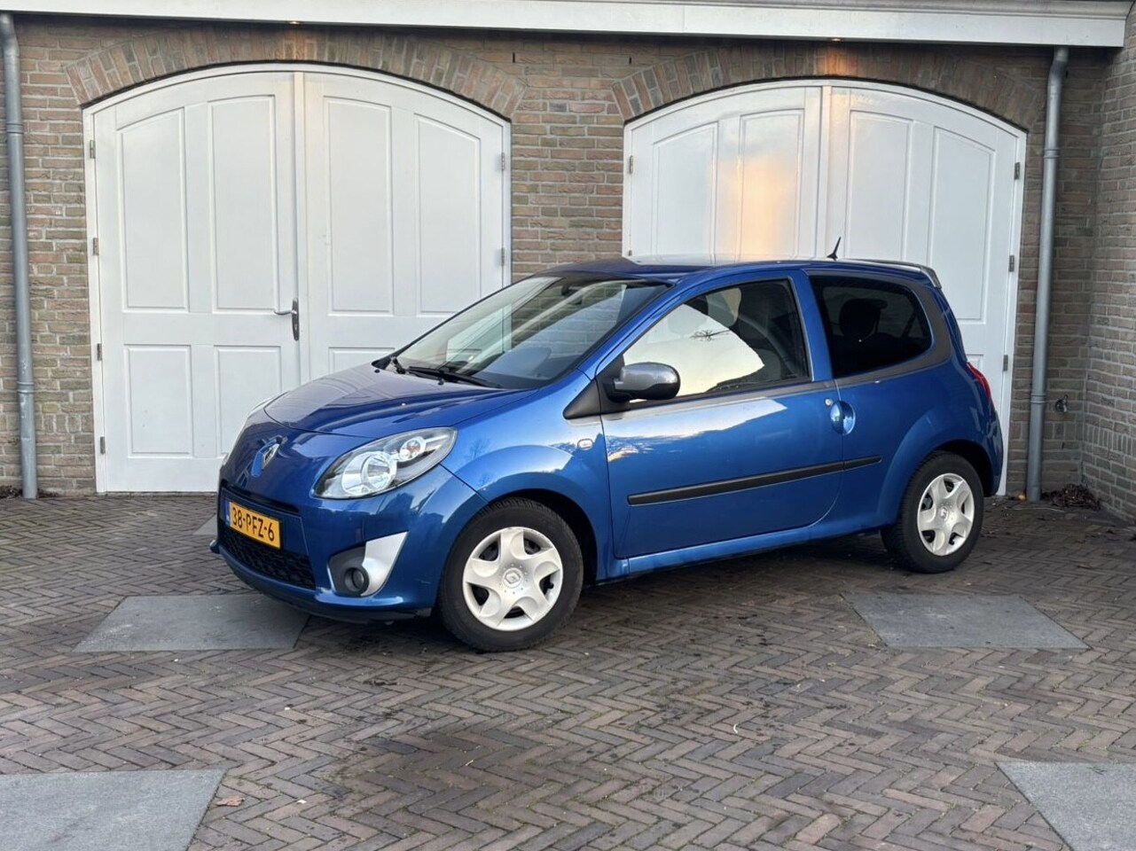 Renault Twingo - 1.2-16V Collection Sportieve auto - AutoWereld.nl