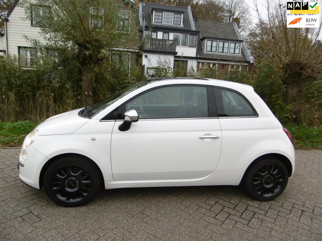 Fiat 500 - 1.4-16V Lounge Airco LPG-G3 Panorama 101pk Voordelig rijden - AutoWereld.nl