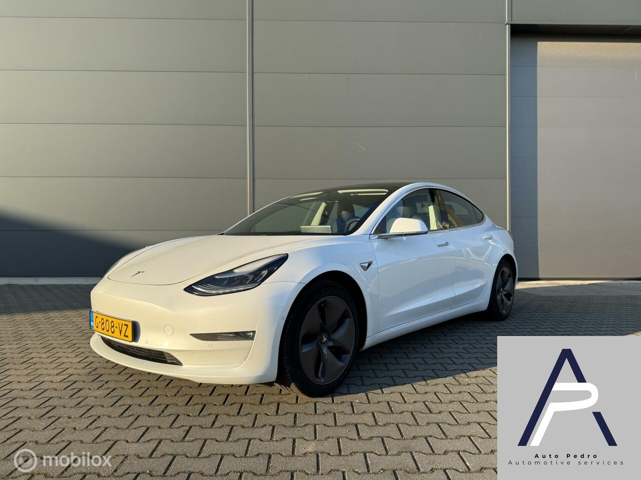 Tesla Model 3 - Long Range RWD Long Range AWD 75 kWh Pearl TREKHAAK AUTOP BTW - AutoWereld.nl