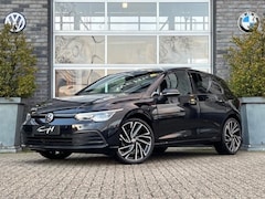 Volkswagen Golf - 2.0 TDi - PANO - MATRIX IQ LIGHT - LED - 19 INCH