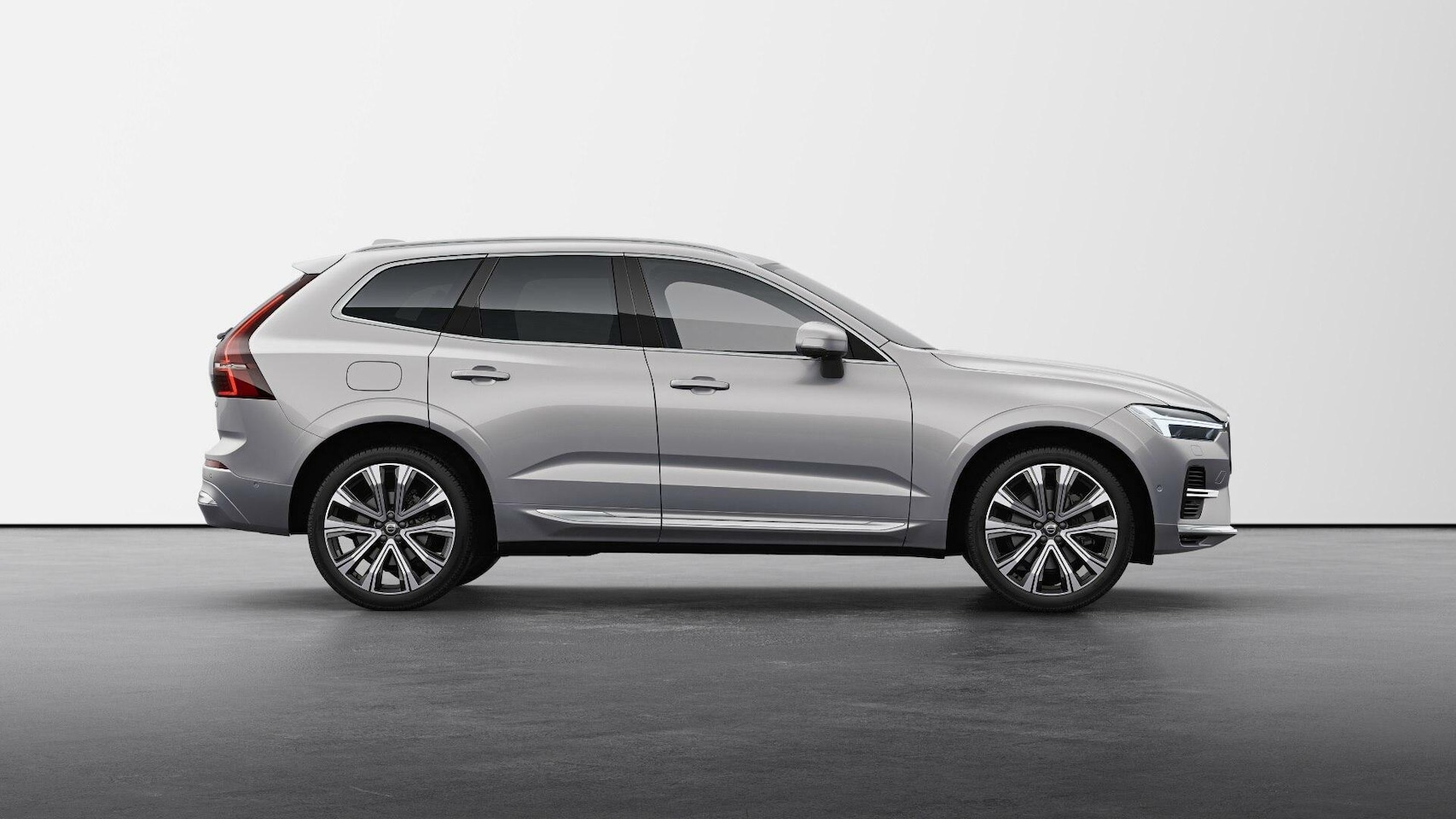 Volvo XC60 - 2.0 Recharge T6 AWD Ultra Bright Direct Leverbaar! - AutoWereld.nl