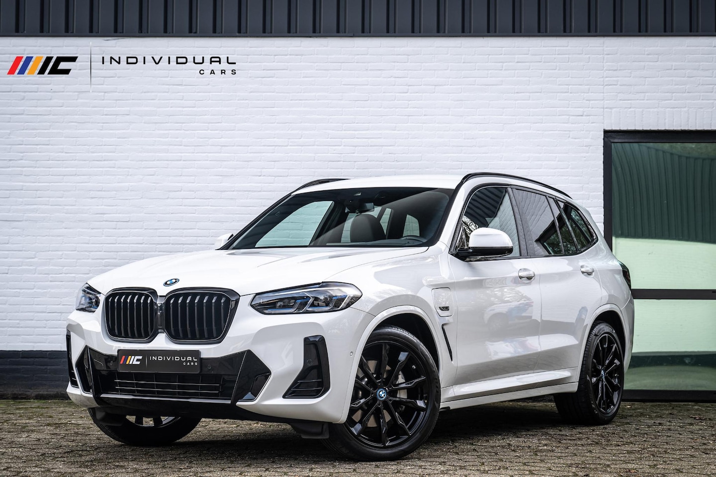 BMW X3 - xDrive30e M-Sport Laser HuD Trekhaak Memory - AutoWereld.nl