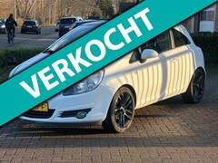 Opel Corsa - 1.2-16V Edition