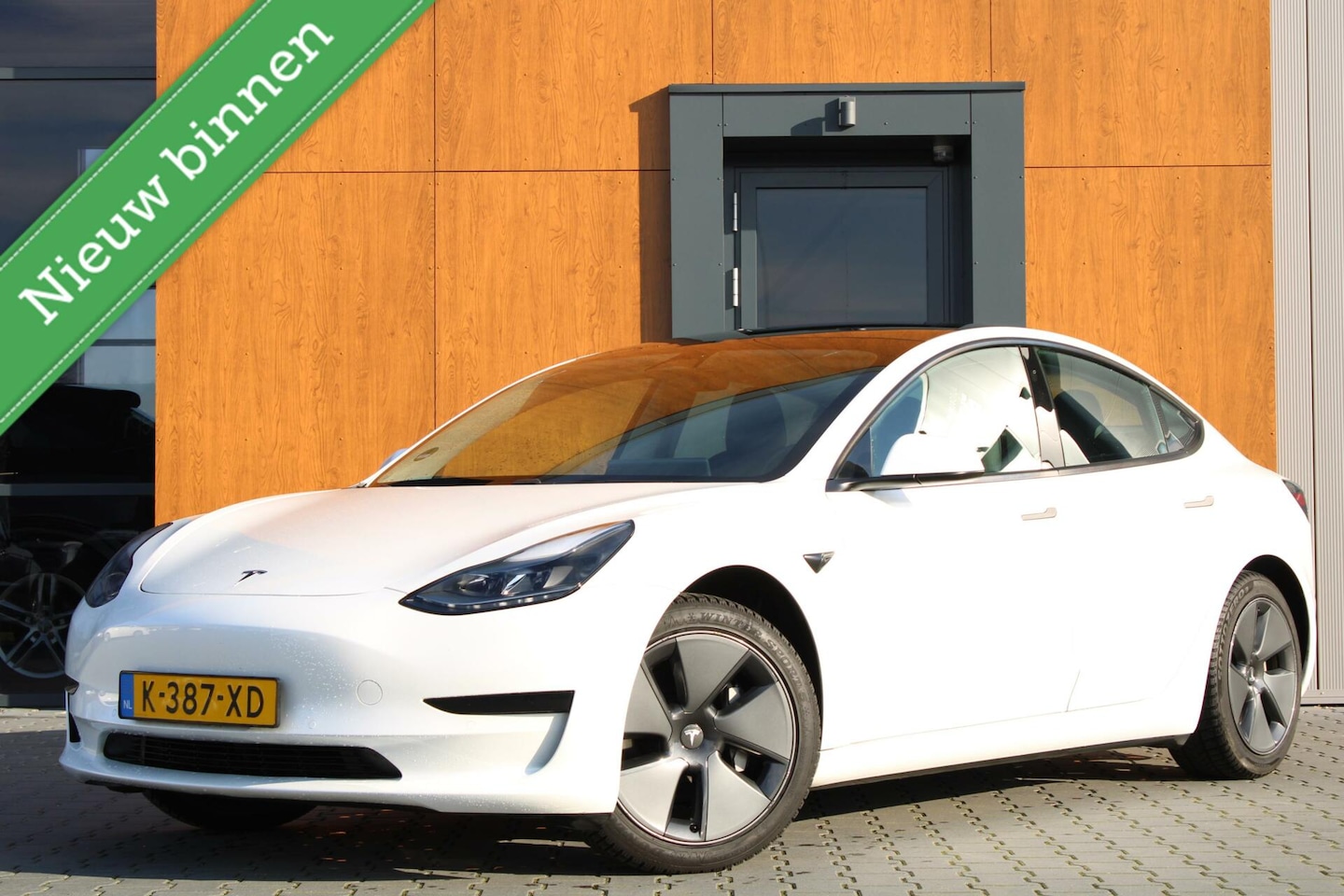 Tesla Model 3 - Standard RWD Plus 60 kWh | Facelift - AutoWereld.nl