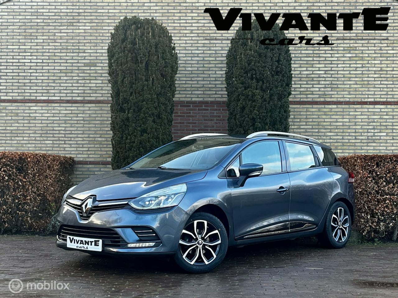 Renault Clio Estate - 0.9 TCe Zen Cruise | Navi | Airco | Trekhaak - AutoWereld.nl