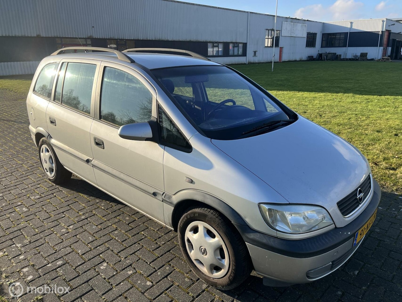 Opel Zafira - 1.8-16V Elegance 7Pers / APK / Airco / Trekhaak - AutoWereld.nl