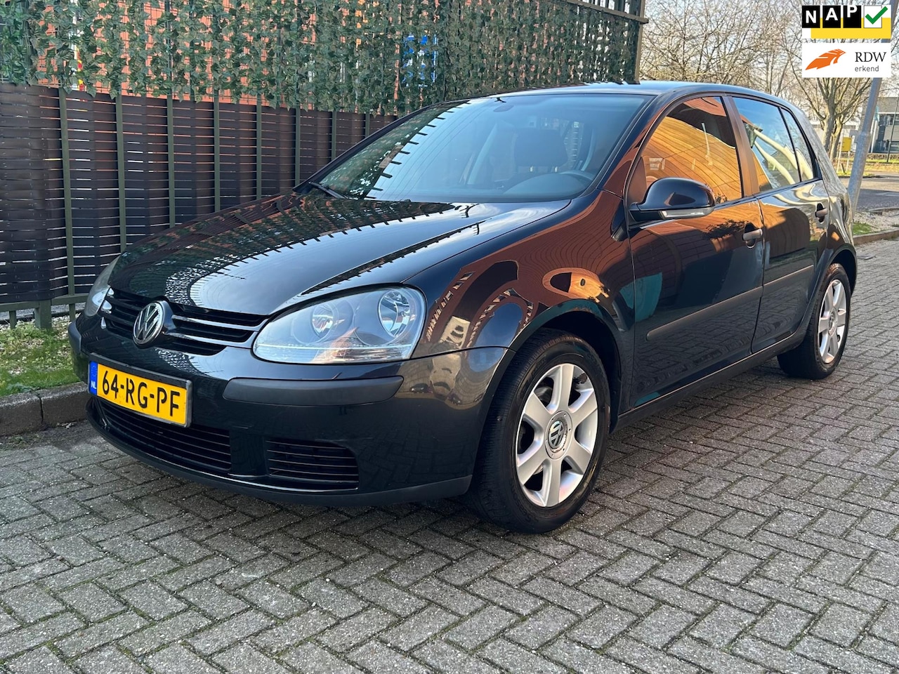 Volkswagen Golf - 1.4 FSI Businessline AIRCO TREKHAAK APK 26 - AutoWereld.nl