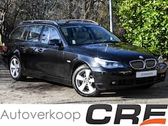 BMW 5-serie Touring - 530xi Executive automaat / leer / head-up display / pano-dak / cruise control / comfortsto