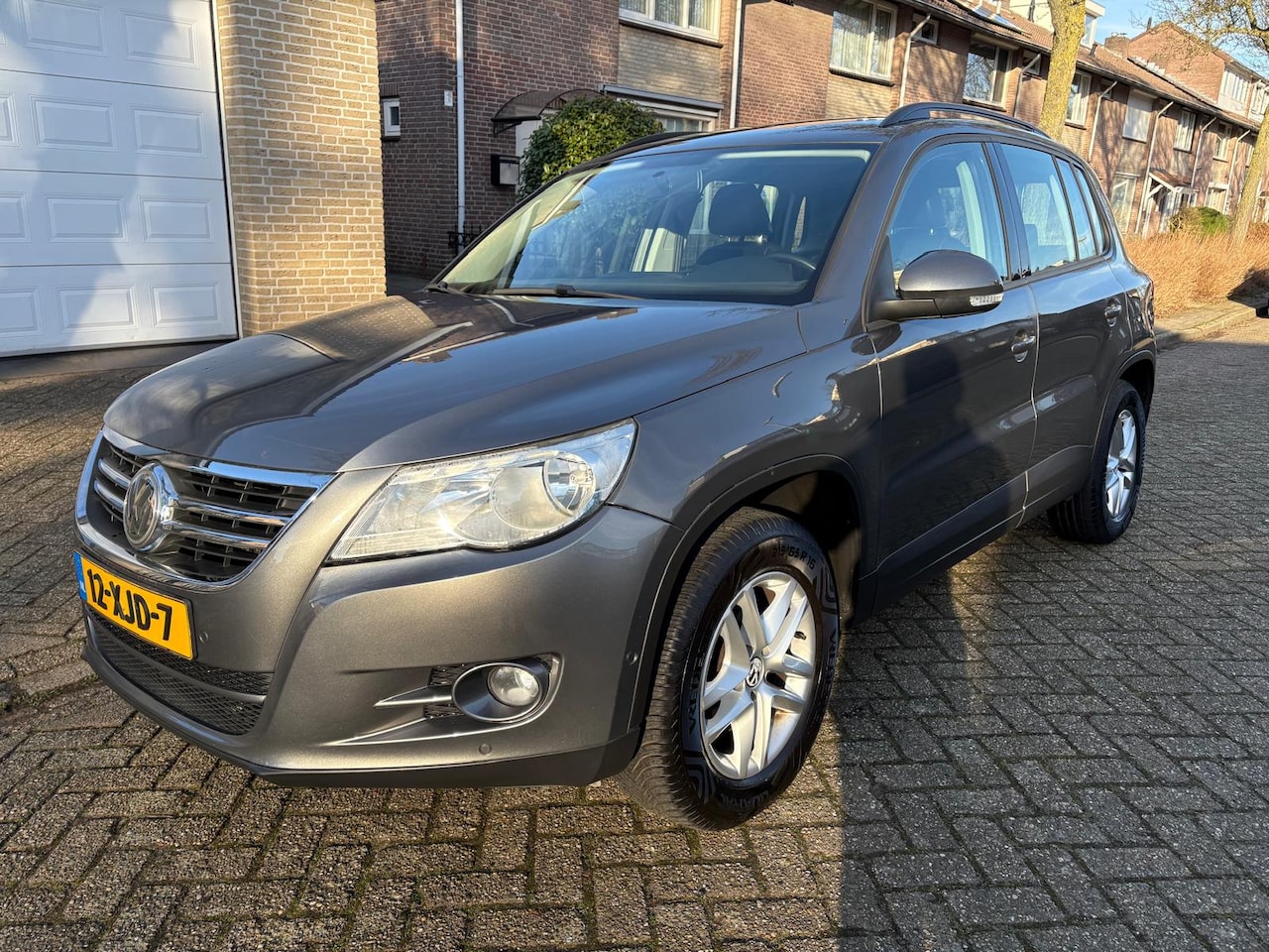 Volkswagen Tiguan - 1.4 TSI Track&Field 4Motion Leer/Navigatie - AutoWereld.nl