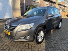 Volkswagen Tiguan - 1.4 TSI Track&Field 4Motion Leer/Navigatie