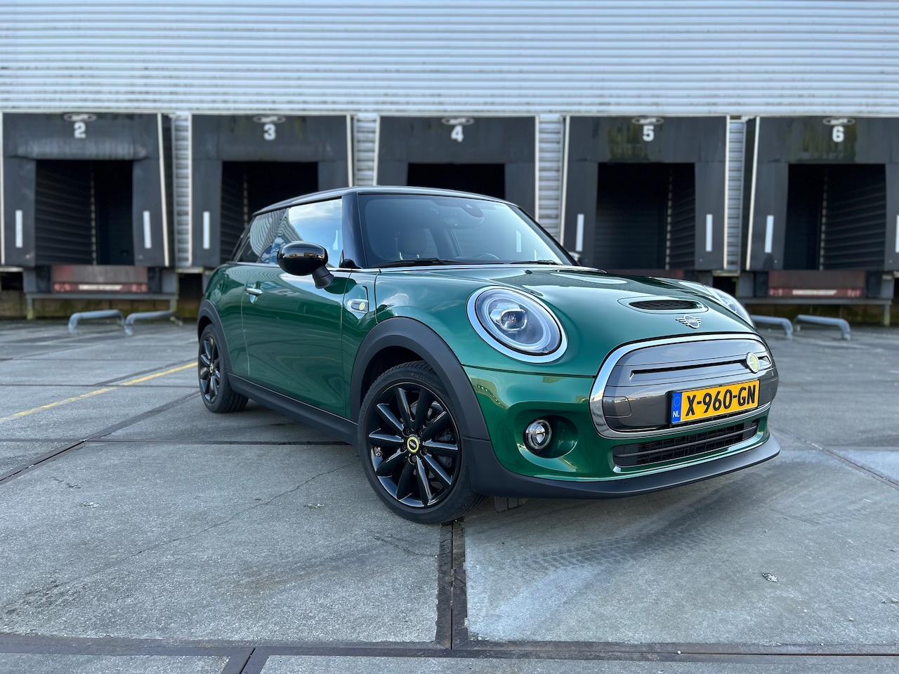 MINI Mini-Electric - Essential - AutoWereld.nl