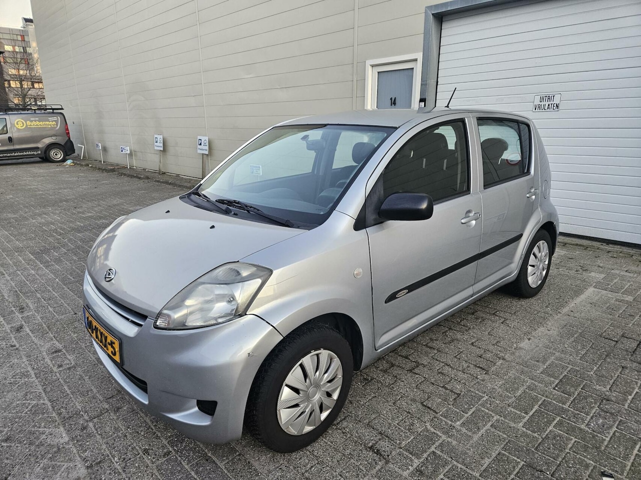 Daihatsu Sirion 2 - 1.0-12V NAP/1e Eigenaar - AutoWereld.nl